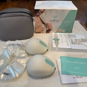 Willow 360 Breast Pump
